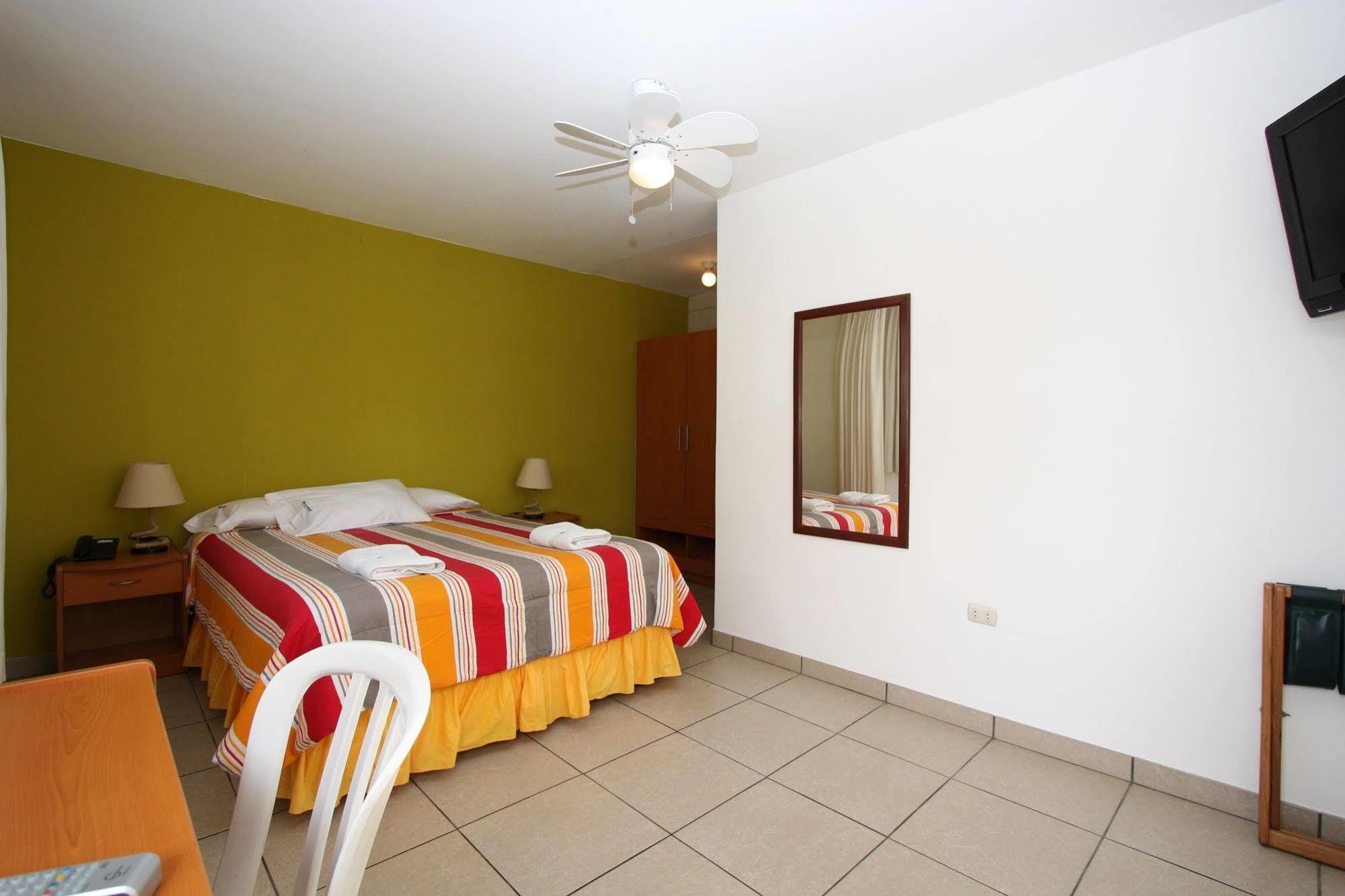 Hotel Bracamonte هوانتشاكو المظهر الخارجي الصورة